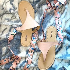 Wrap up floral sandals